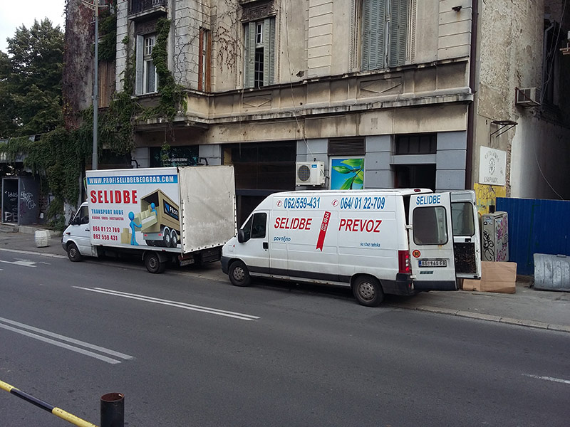 Kombi ili kamionska selidba Beograd